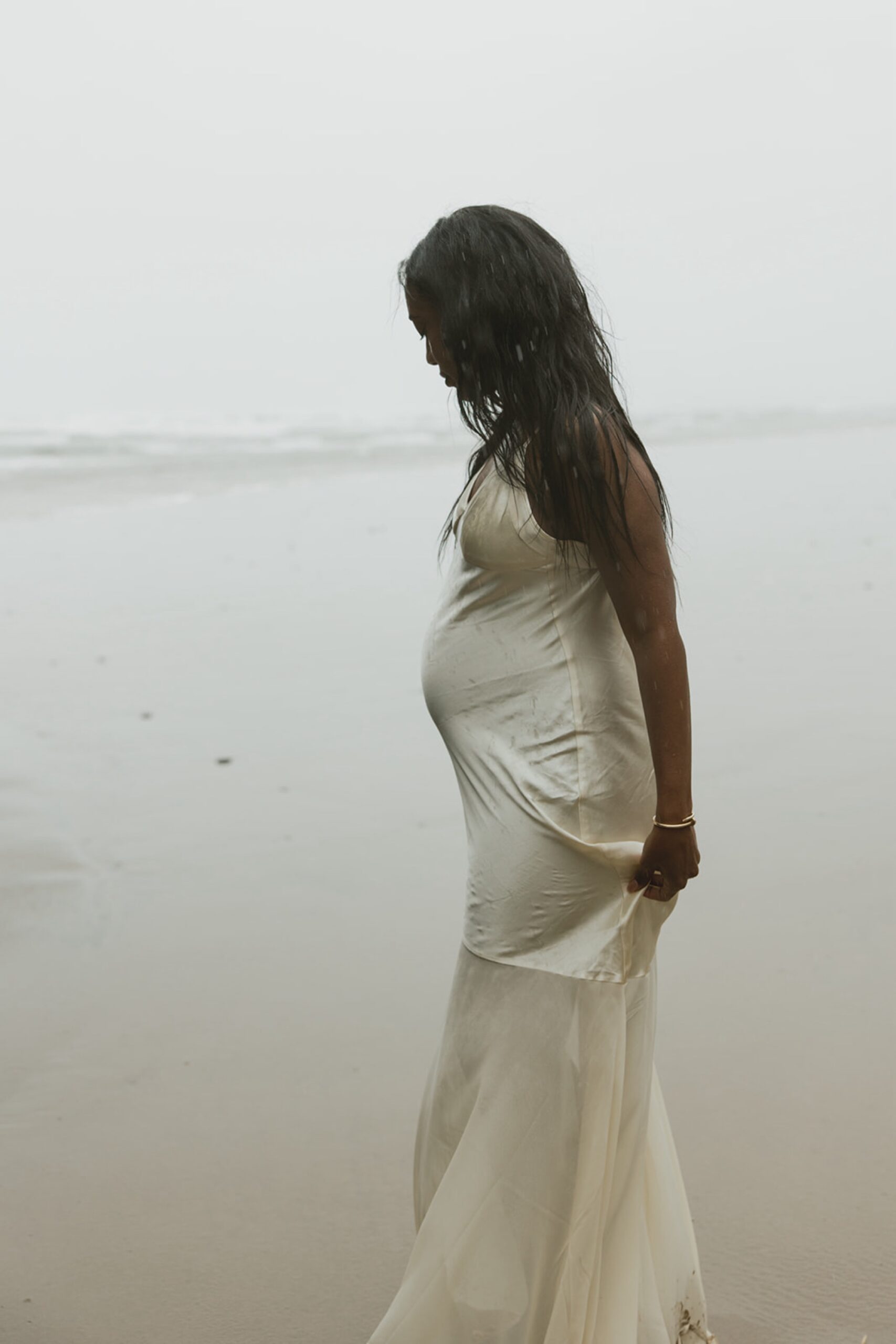 what to wear for outdoor maternity photos